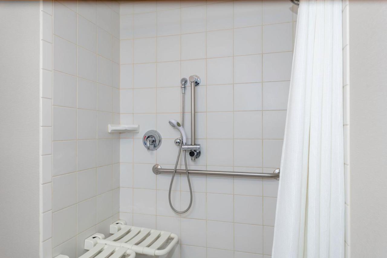 Fairfield Inn & Suites By Marriott Wichita Downtown Εξωτερικό φωτογραφία